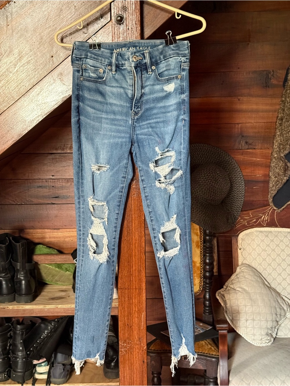 American Eagle Outfitters Distressed Medium Blue Skinny Jeans